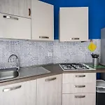 Poggio Bright Urban Apartment