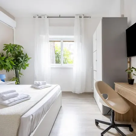 Poggio Bright Urban * Bari